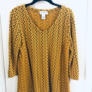 Peck & Peck top stretchy and soft